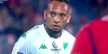 El debut de Jarlan en el Cali: ¡Amonestado sin jugar! Y 45 minutos esperanzadores
