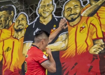 Tras escuchar el audio: «Ahora resulta que el VAR lee los ojos del arquero»