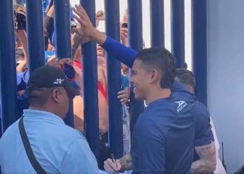 La ovación a Kevin Mier previo al clásico de Cruz Azul