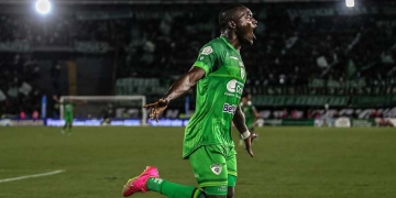 Kevin Viveros, el porqué se fue del Cali, su racha goleadora y “tiene cosas del Tren Valencia”