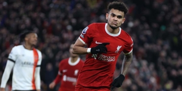 ¡El nuevo gol de Luis Díaz en su temporada récord con Liverpool!