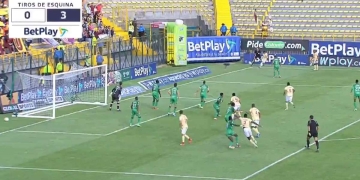 Yeison Guzmán casi anota un golazo olímpico sin precedentes