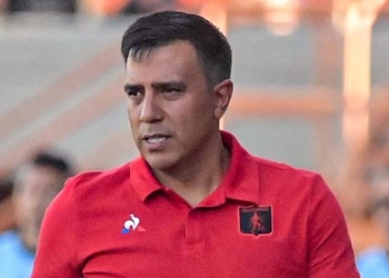 César Farías, el día después de la eliminación y lo que pasó en la charla con Marcela Gómez