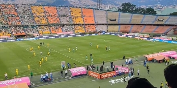 Los silbidos a Atlético Nacional en el debut de Repetto