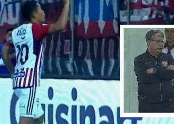 Doblete y uno de los mejores goles de Bacca… ¡justo con Bolillo como DT rival!