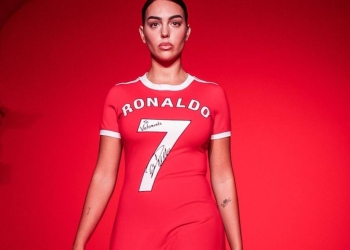 ¡Georgina Rodríguez desfiló con un traje dedicado a Cristiano Ronaldo!