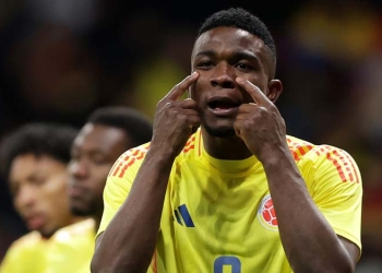 Jhon Córdoba y un dato histórico para la Selección Colombia