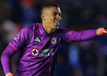 ¡El equipo de la Premier League que apunta a Kevin Mier!