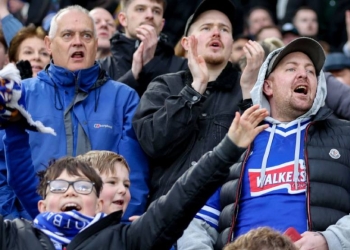 Leicester, rumbo a la Premier League y corre el riesgo de perder puntos