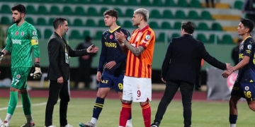 Fenerbahçe recibe una multa de 115.000 euros tras abandonar el partido