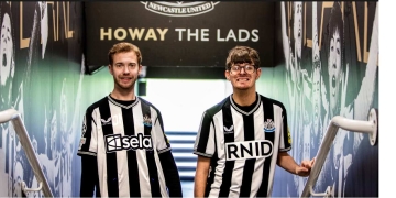 NewCastle / Campaña Unsilence the crowd