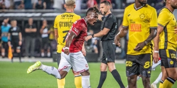 Locura por un GOLAZO agónico de Déinner Quiñones… ¡y a la final!