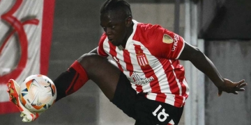 Edwuin Cetré, FIGURA con Estudiantes en Libertadores: ¡GOL, ASISTENCIA y OVACIÓN!