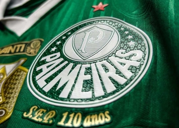 Palmeiras adelanta renovación con PUMA