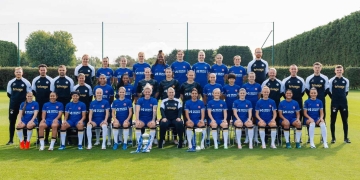 Chelsea busca inversores para su equipo femenino