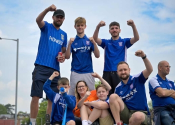 ¡Ipswich Town vuelve a la Premier League tras 22 años!