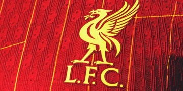 Liverpool estrena camiseta Nike temporada 24/25