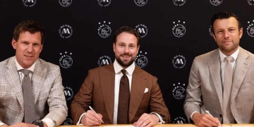 ¿Trajes exclusivos? Ajax firma acuerdo para su ropa formal