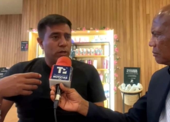 La versión de César Farías: “Nos cesaron” y respuesta al supuesto “mal comportamiento”