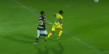 La polémica en Bucaramanga: la falta de Banguero, penalti, pero…