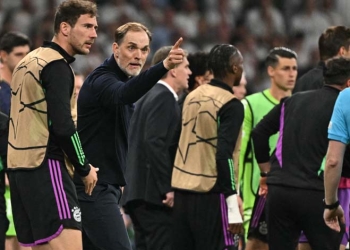 Tuchel: las disculpas del juez de línea y «tener los huevos de levantar la bandera en esa situación es…»