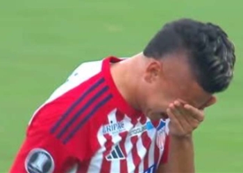 La lesión de Víctor Cantillo y su salida llorando