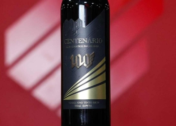 Atlético Paranaense lanza vino del centenario para celebrar sus 100 años