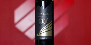Atlético Paranaense lanza vino del centenario para celebrar sus 100 años