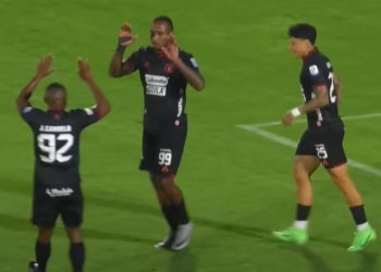 El otro gol de América en Ecuador: asistencia de Jáder Quiñones, definición de Rodrigo Rivas