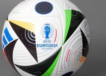 Cómo funciona el chip en el balón de la Euro 2024