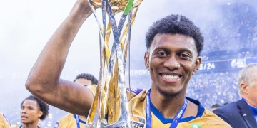 El curioso caso Cassierra: 3 títulos, goleador de liga, más de 20 goles y afuera de la Selección