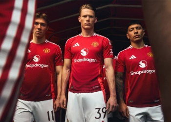 Nueva camiseta adidas del Manchester United 24/25