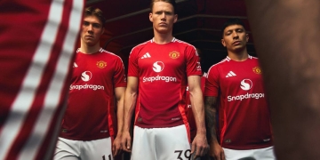 Nueva camiseta adidas del Manchester United 24/25