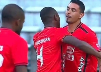 Otro gol en la pretemporada de América: asistencia de Candelo, definición de Bocanegra