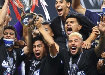 Los números del paso de Duván Vergara por Monterrey