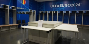 La selección de Rumanía limpió el vestuario y se despidió con carta de la Eurocopa