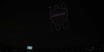 Show drones Junior 100 años