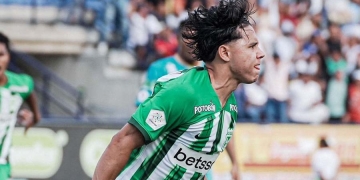 Atlético Nacional, sin Efraín Juárez dirigiendo en la cancha: ¡5 minutos y gol de Kevin Parra!