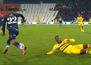 Sebastián Villa contra Boca: penalti errado, lujo ante Advíncula, asistencia…