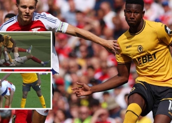 Las jugadas por las que el debut de Yerson Mosquera en Premier League fue viral