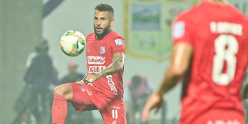 Lo que le faltaba al toque mágico de Duván Vergara: ¡GOLAZO DE TIRO LIBRE para otro triunfo!