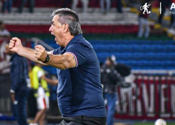 El sello de Polilla en este América: “Tiene mucho corazón, rebeldía, jamás baja los brazos”