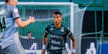 Un punto que no alivia: la racha del Cali sin victorias se extiende, ya sin Hernán Torres