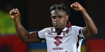 Qué tal el dato con Duván Zapata: ¡8 goles seguidos de cabeza y un récord en Europa!