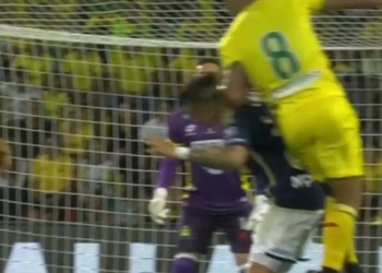 OPINA: ¿Fútbol con VAR o sin VAR?