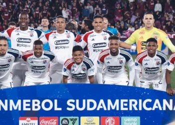 Alejandro Restrepo y el DIM, conscientes de la oportunidad histórica ante Lanús