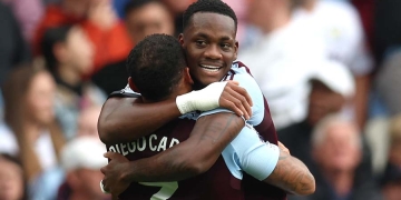 Jhon Jáder Durán lo ha vuelto a hacer: suplente, entró y marcó con Aston Villa