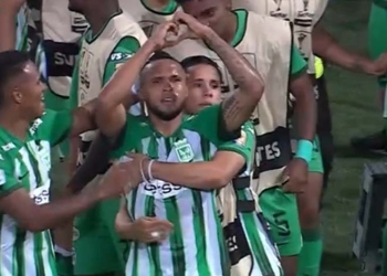 La jugada que todos comentan: ¡Gol de taco de Andrés Sarmiento en el clásico paisa!