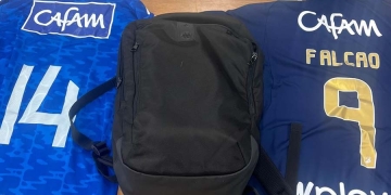 De esto se trató: ¡La versión de Santa Fe sobre el morral en el camerino de los árbitros tras el clásico!