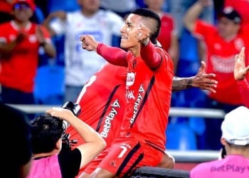 ¡El día que Cristian Barrios la rompió jugando ante Junior!